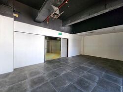 Upper Serangoon Shopping Centre (D19), Retail #516181241